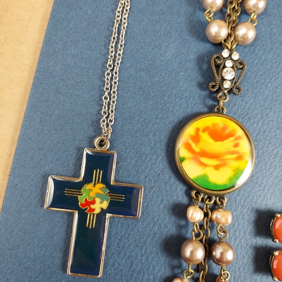 Assorted Jewelry Lot - Picture 15 of 16